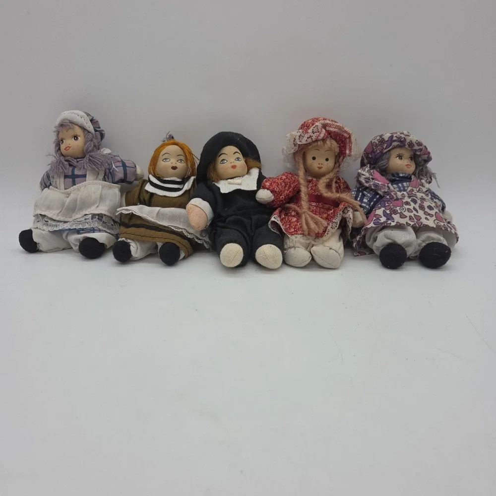 Lot Of 5 Vintage Porcelain Head Dolls Sand Cloth Body Variety 5